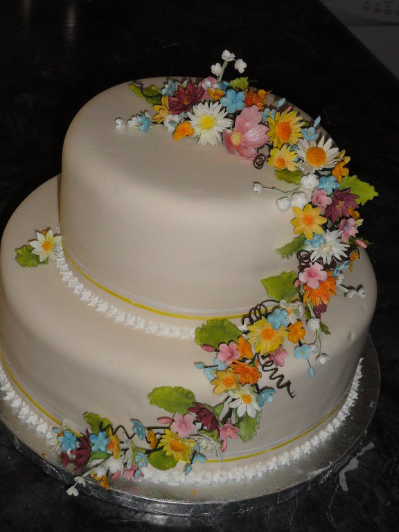 Eddies Cakes Bridal Cake Baker in Roanoke, Virginia